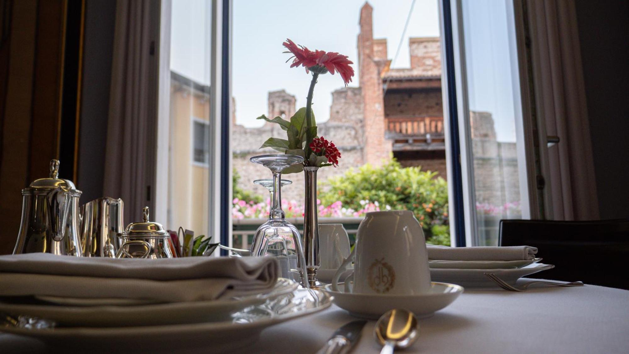 Hotel Villa Cansignorio Lazise Exterior photo